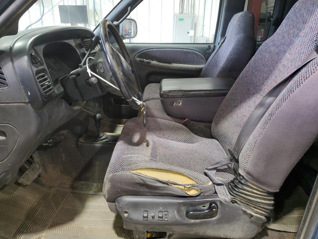 2002 DODGE Ram 2500