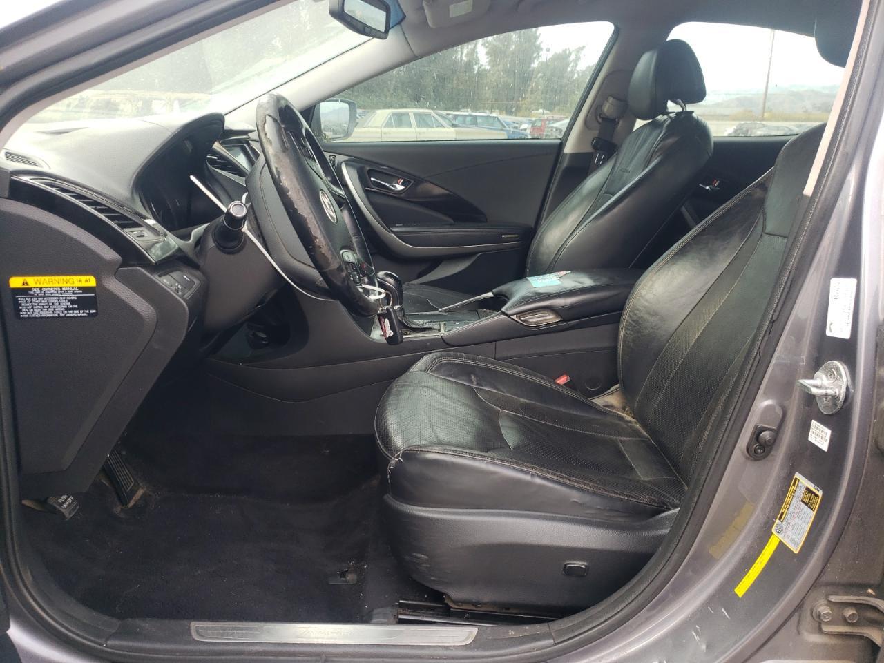 2012 HYUNDAI Azera