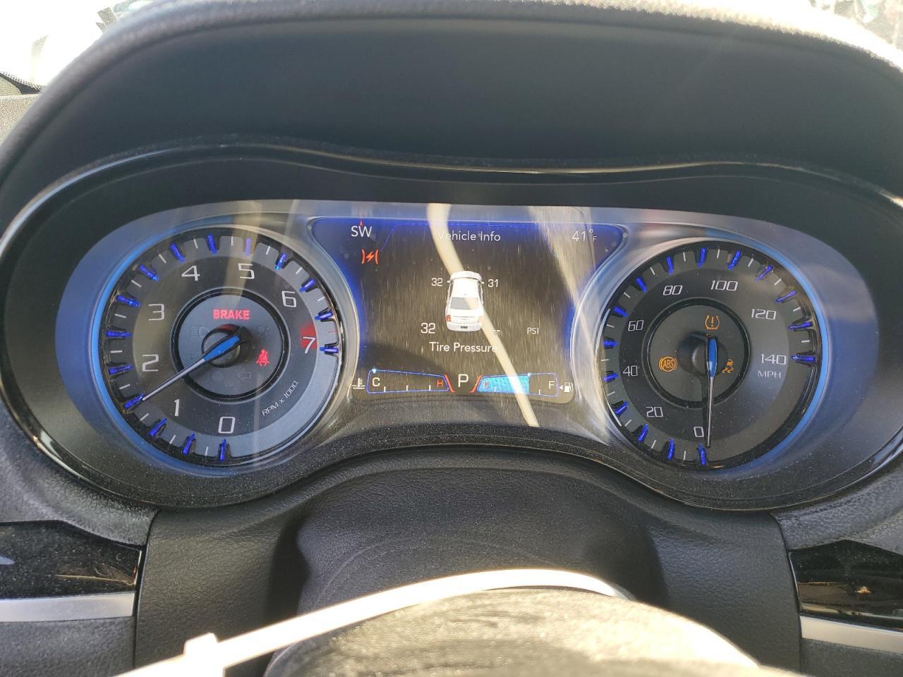 2017 CHRYSLER 300