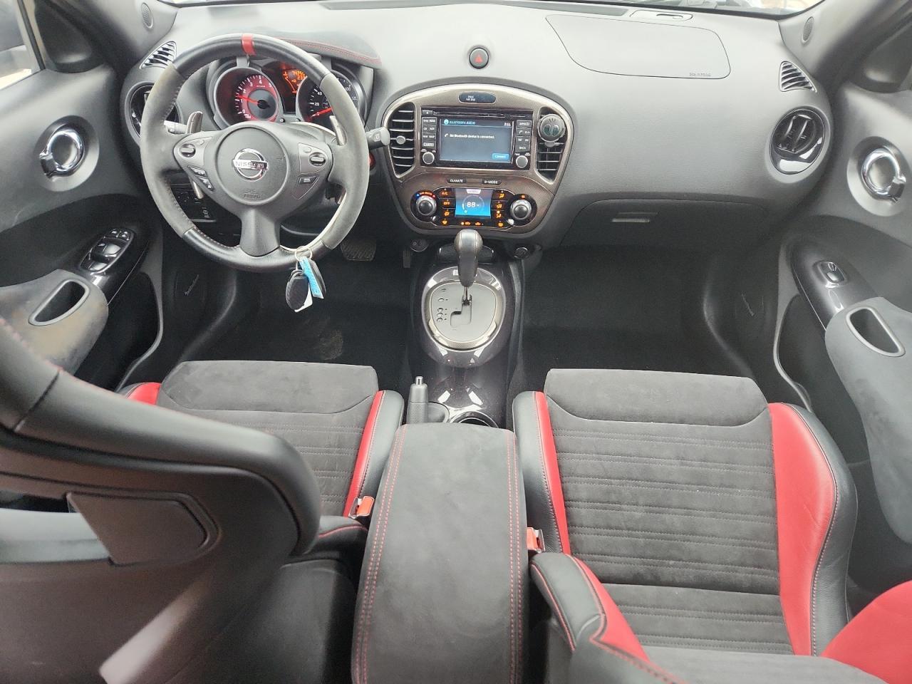 2015 NISSAN Juke