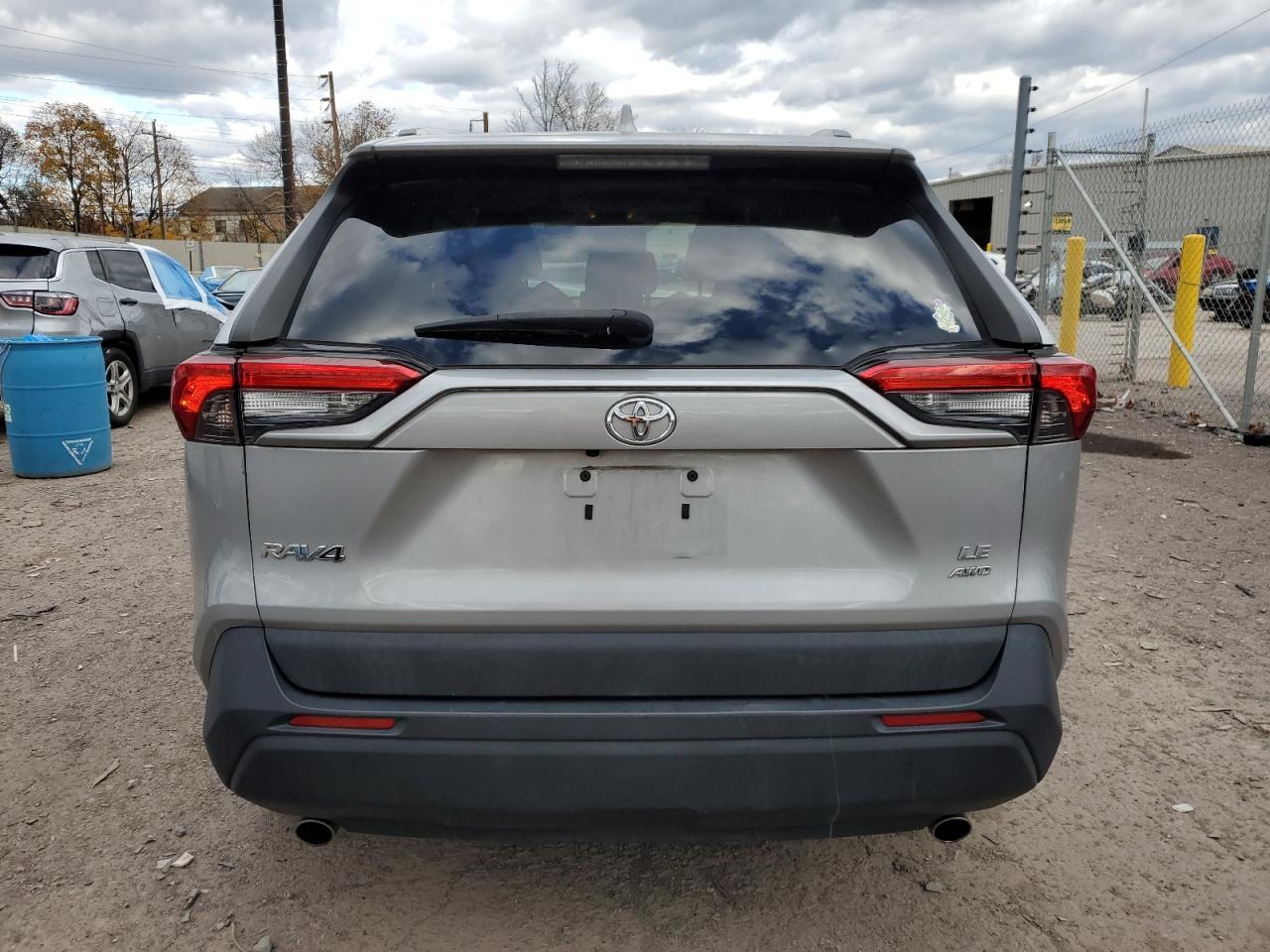2019 TOYOTA RAV4