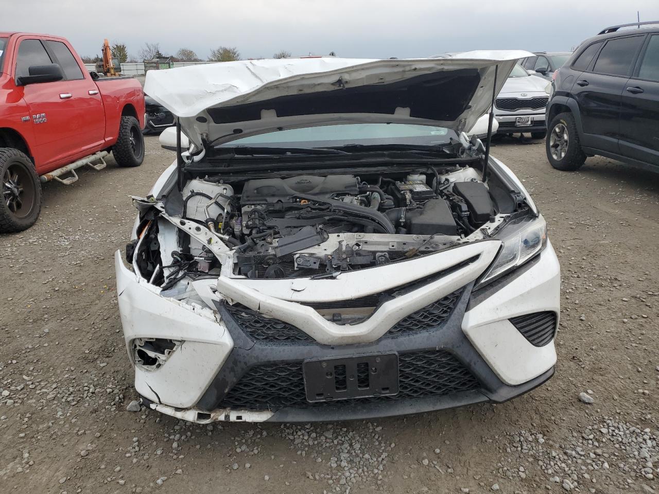 2019 TOYOTA CAMRY