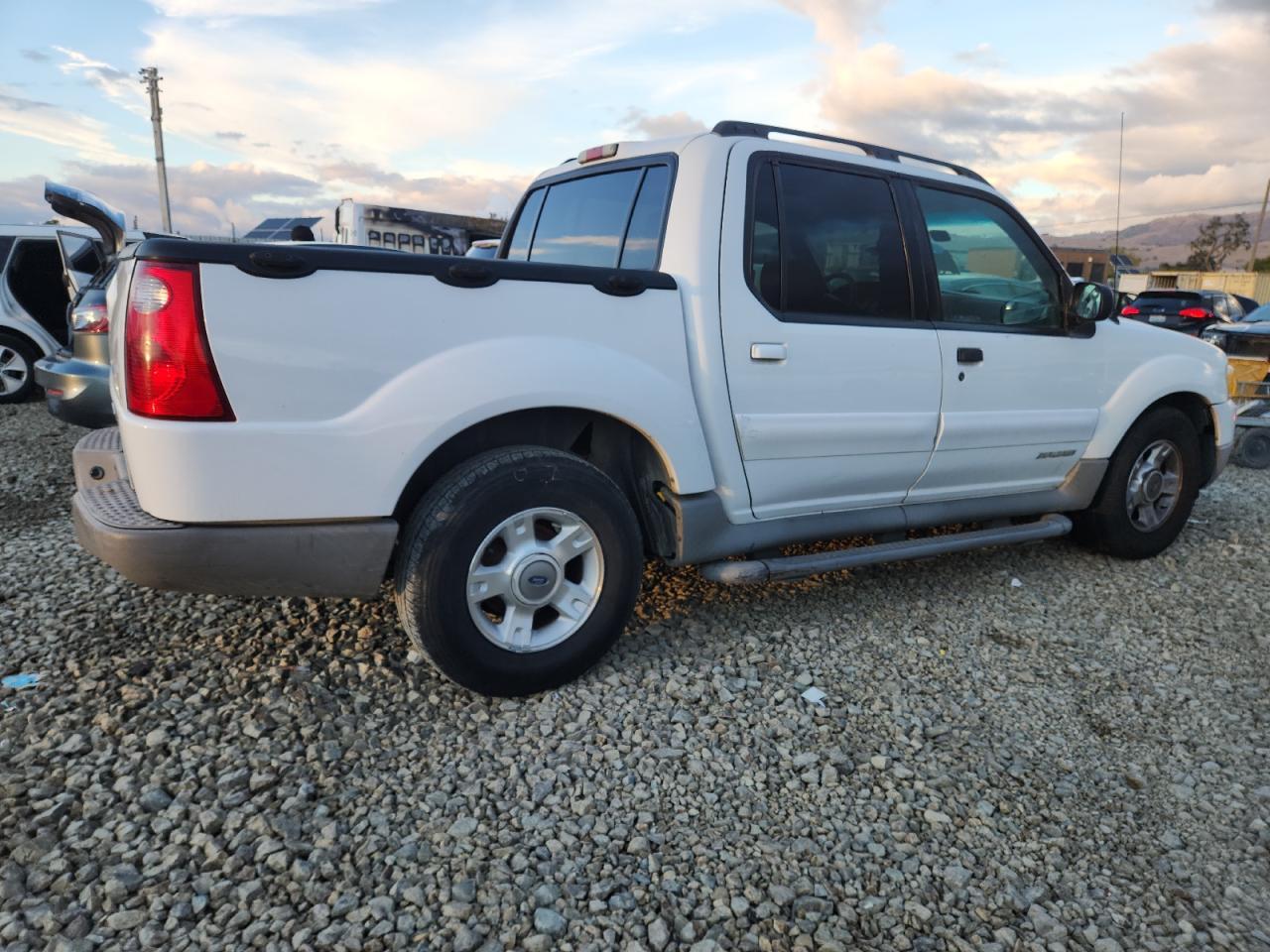 2001 FORD Explorer Sport Trac