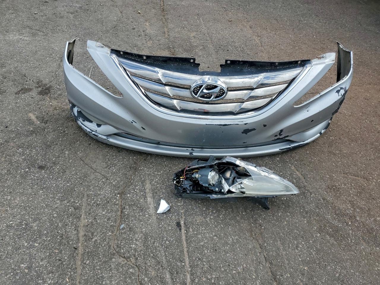2013 HYUNDAI SONATA
