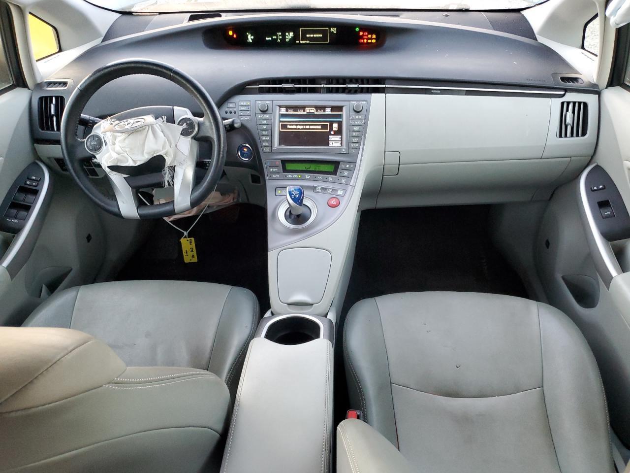 2014 TOYOTA PRIUS