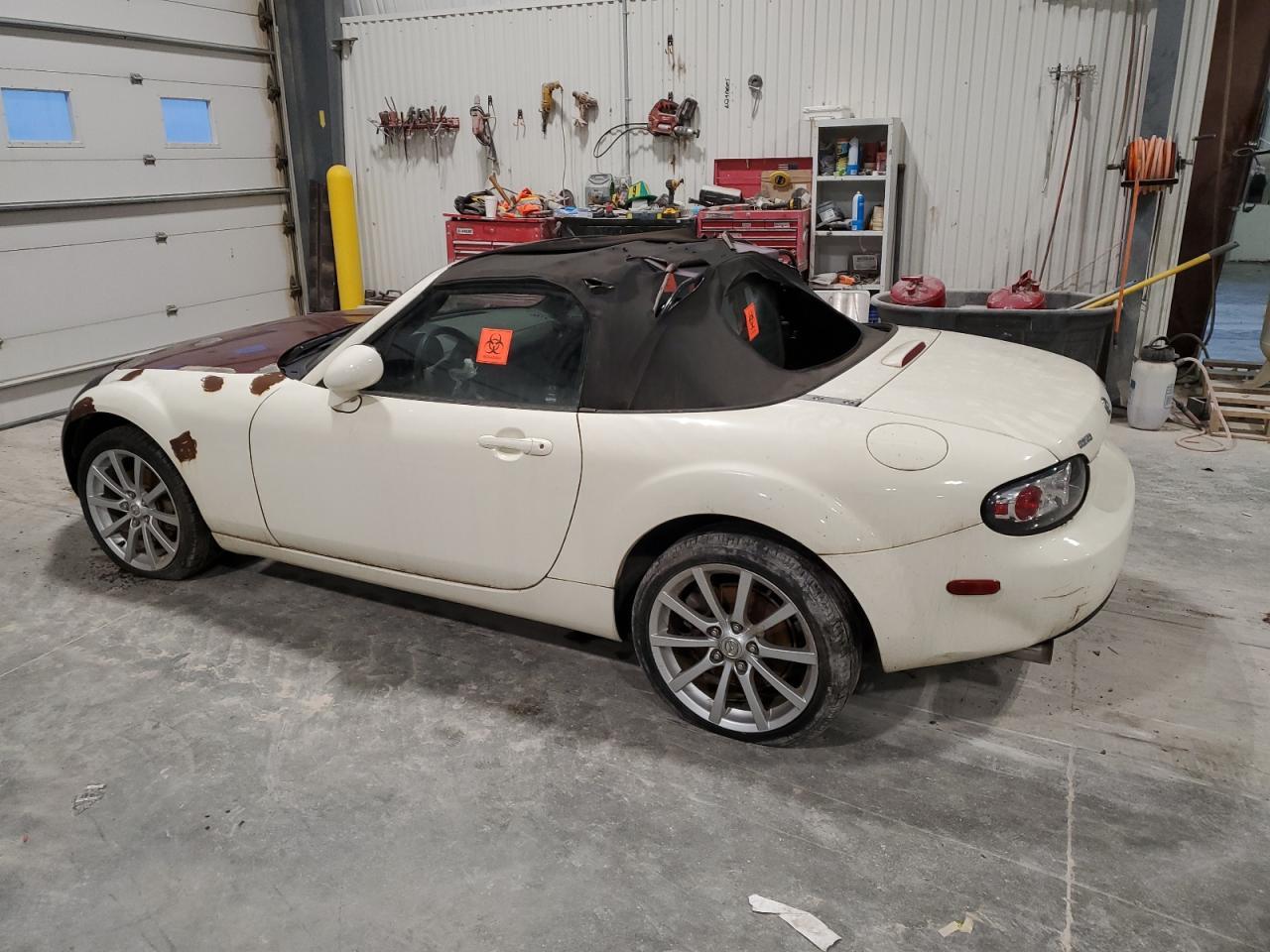 2006 MAZDA MX-5 Miata