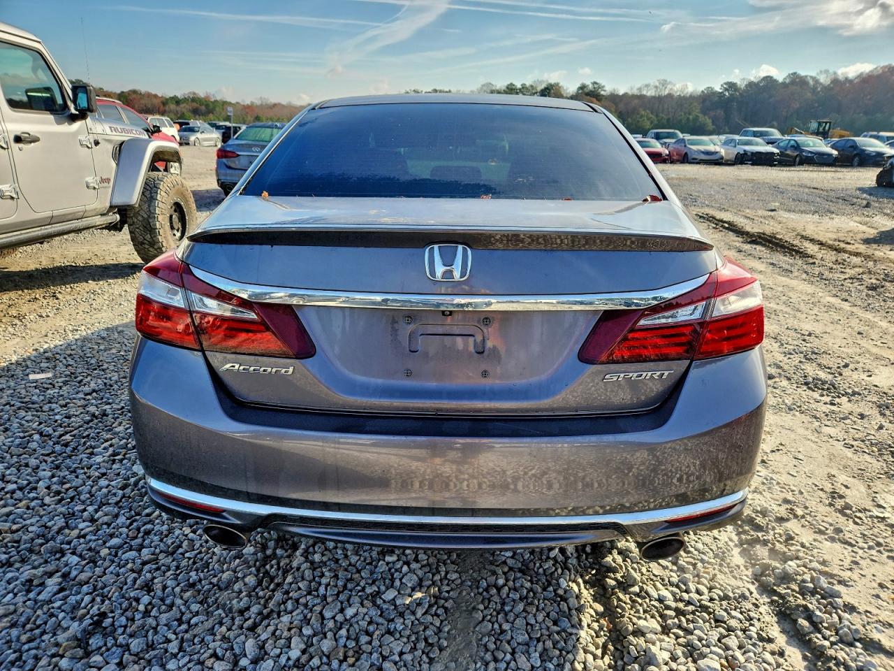 2017 HONDA ACCORD