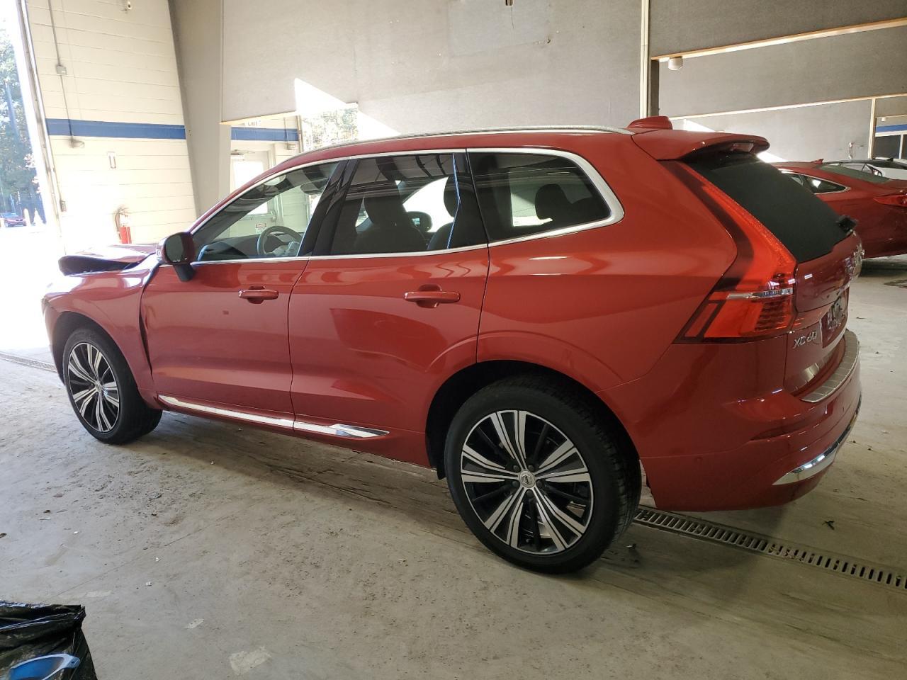 2023 VOLVO XC60