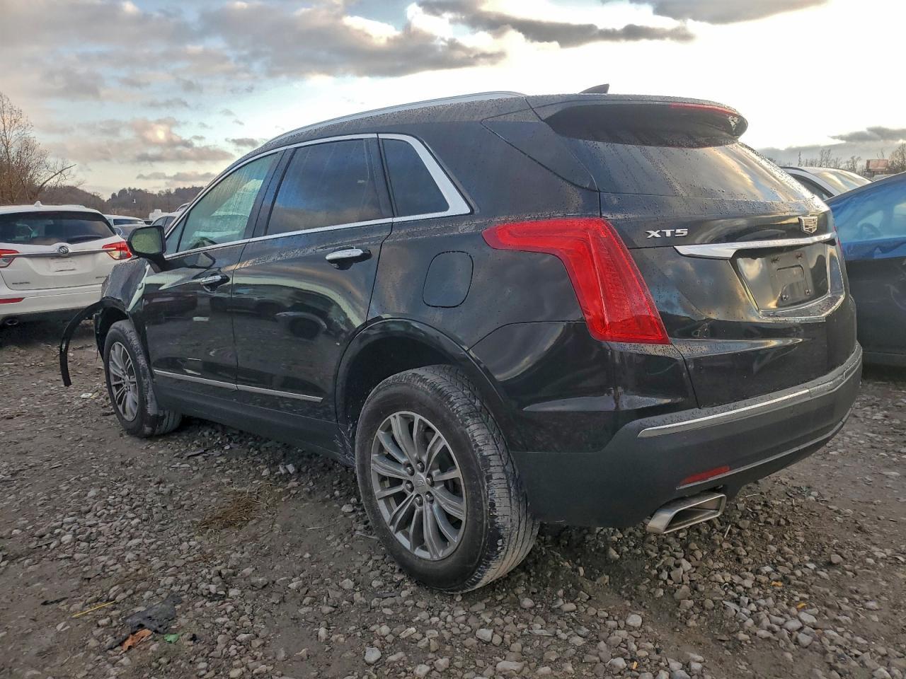 2018 CADILLAC XT5