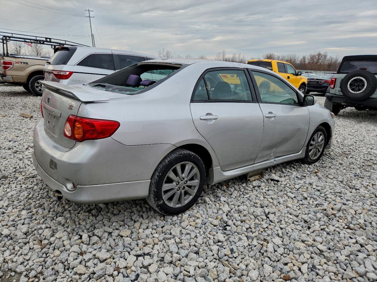 2009 TOYOTA COROLLA