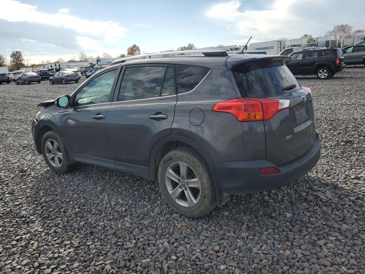 2015 TOYOTA RAV4