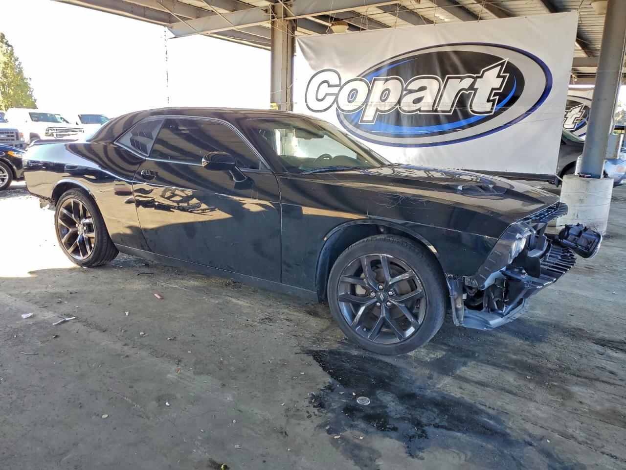 2022 DODGE Challenger