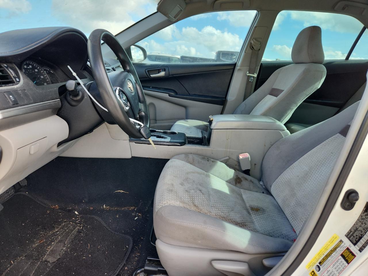 2012 TOYOTA CAMRY