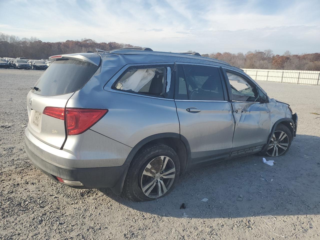 2016 HONDA PILOT