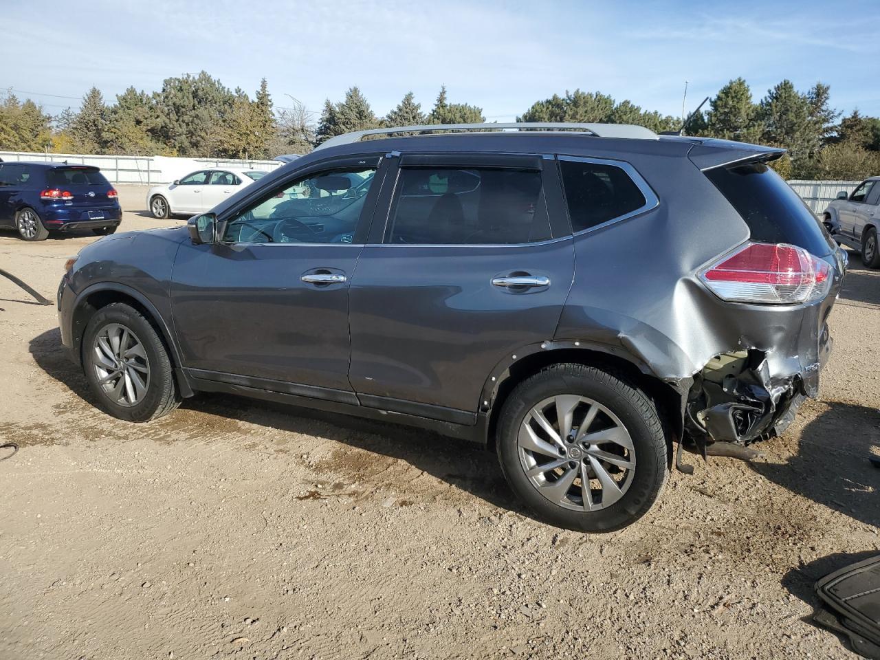 2015 NISSAN ROGUE