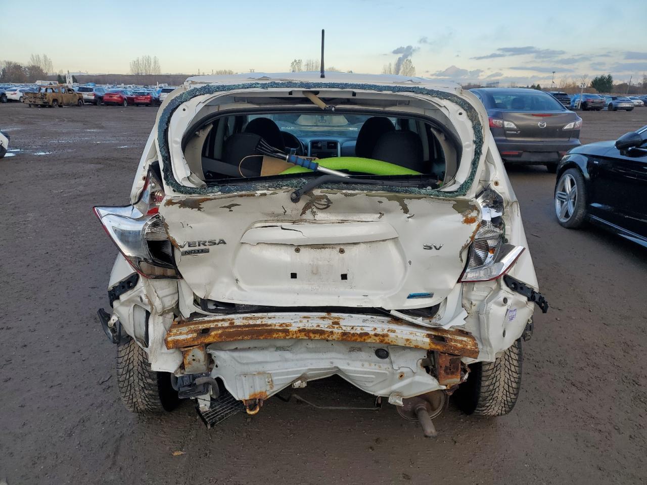2014 NISSAN Versa Note
