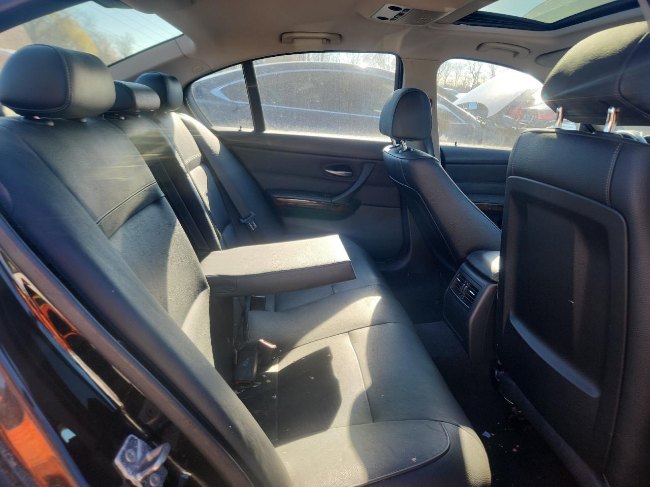 2010 BMW 3 SERIES