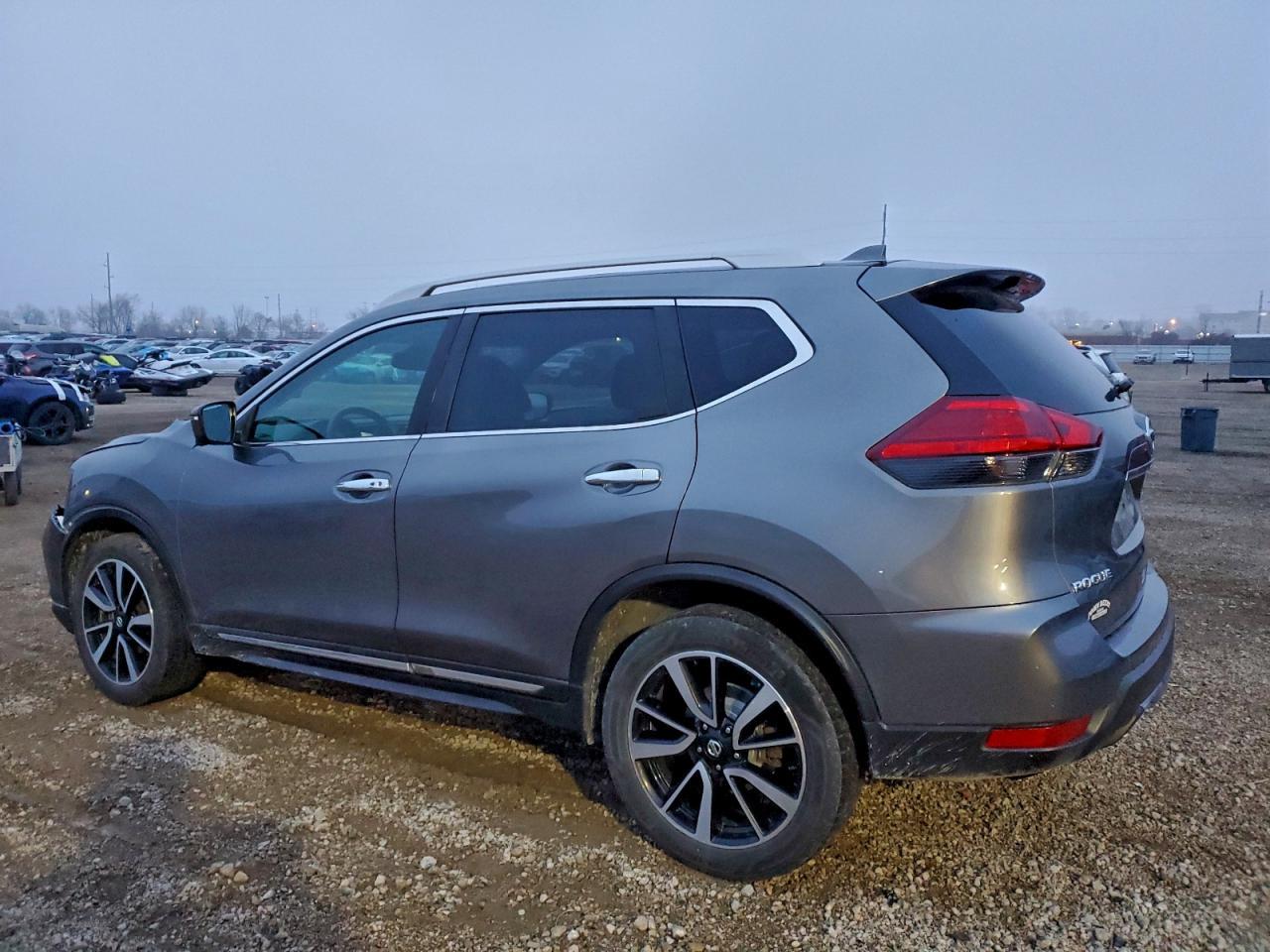 2017 NISSAN ROGUE