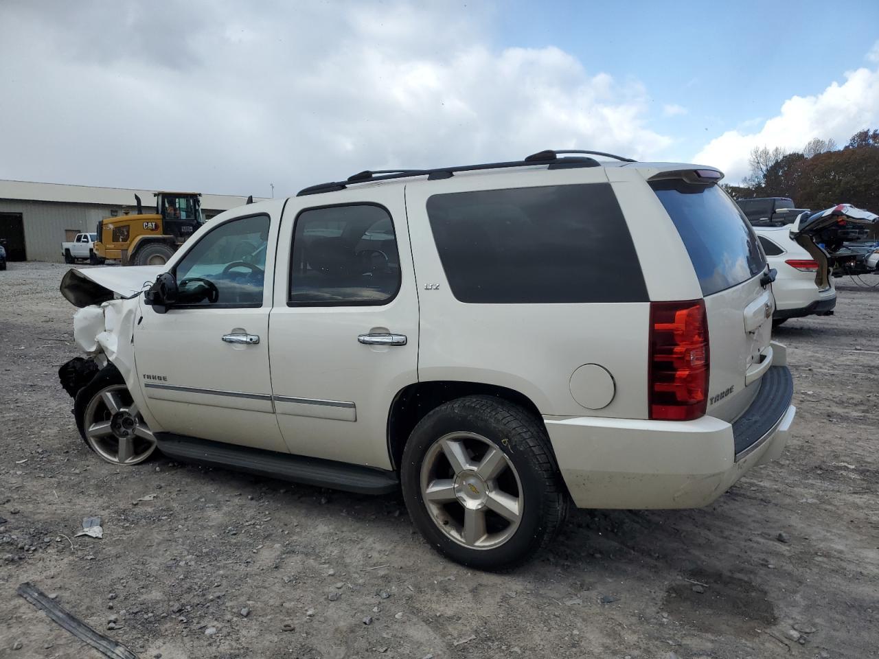 2011 CHEVROLET Tahoe