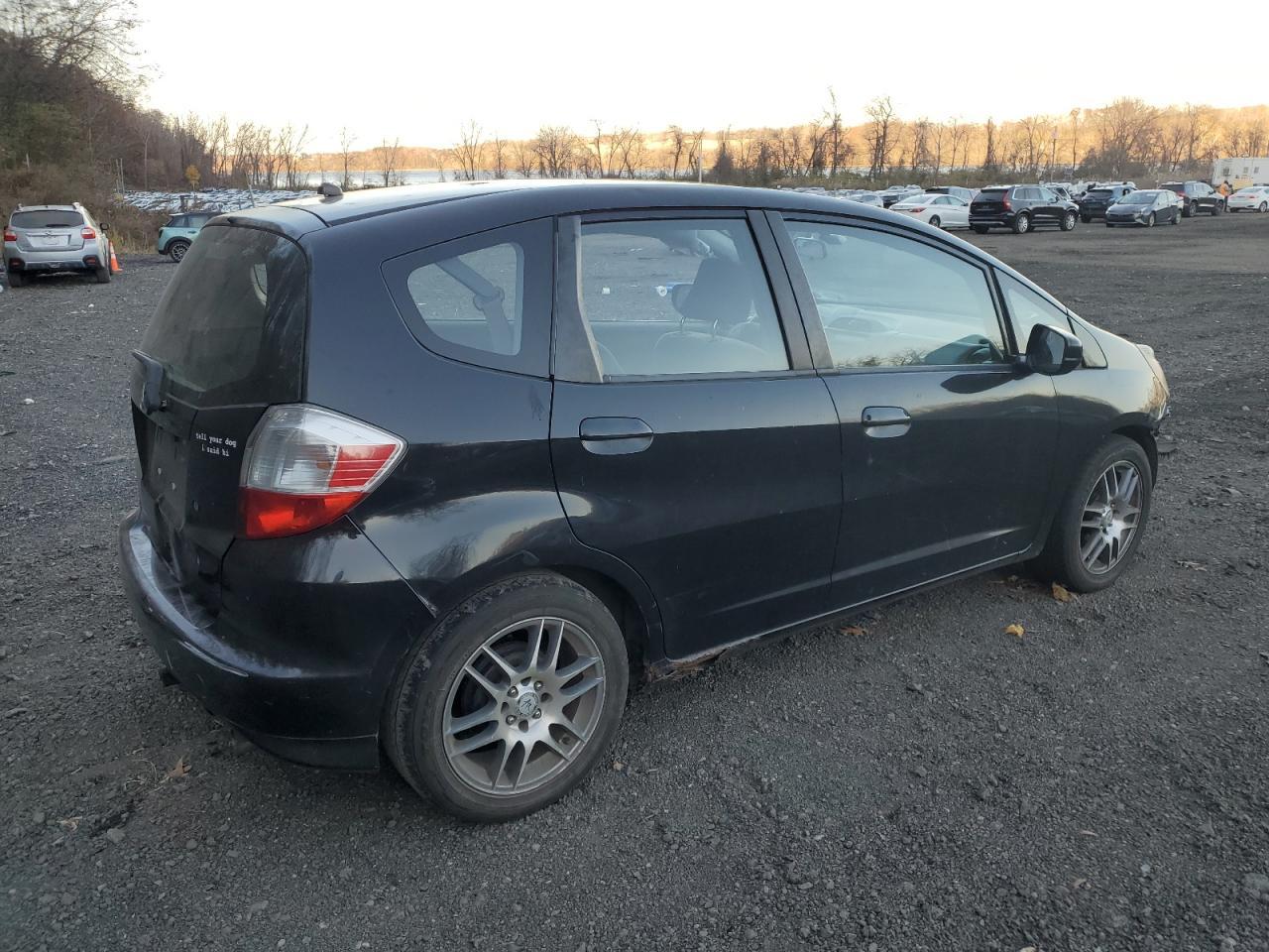 2009 HONDA FIT