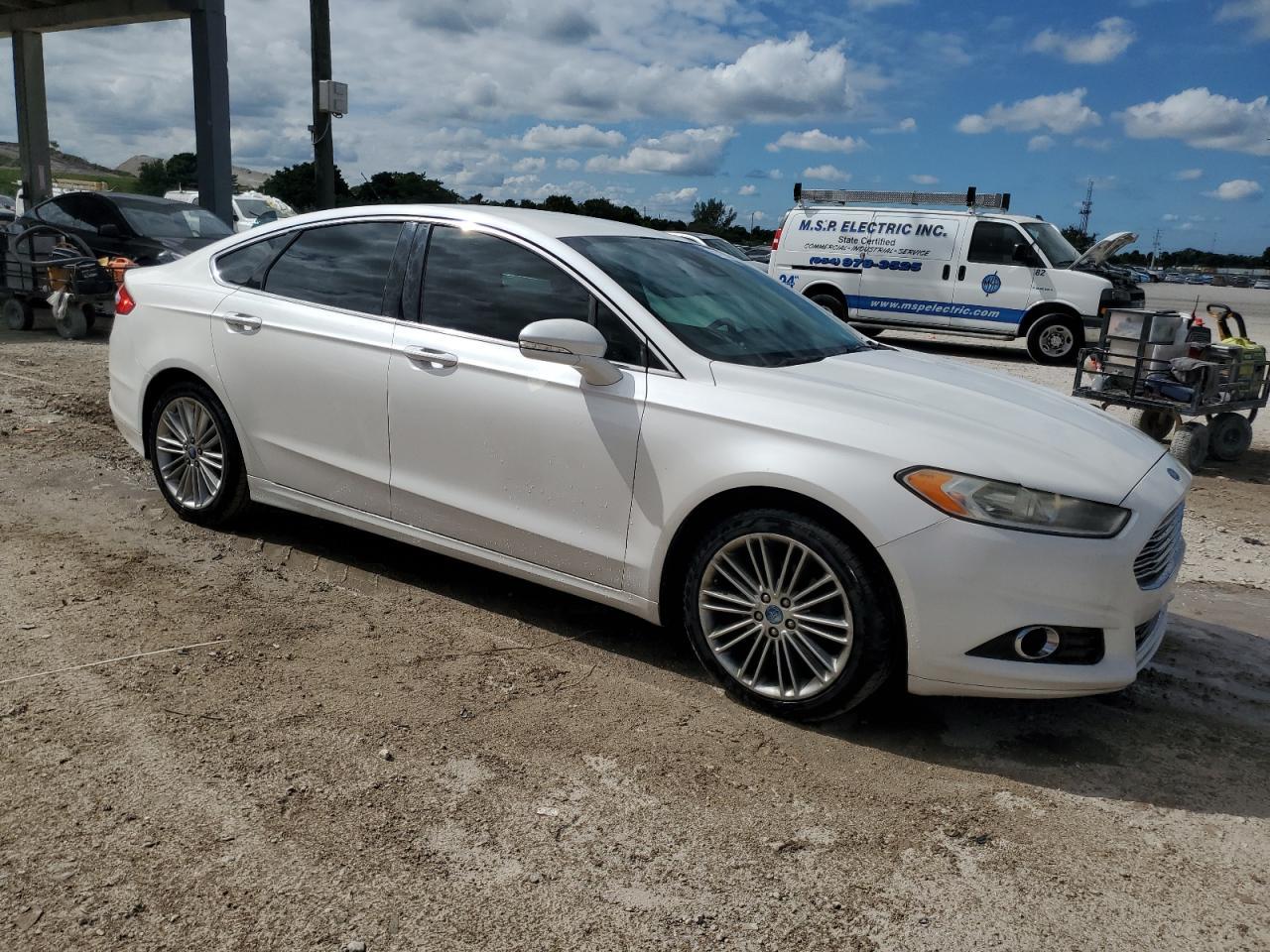 2013 FORD FUSION