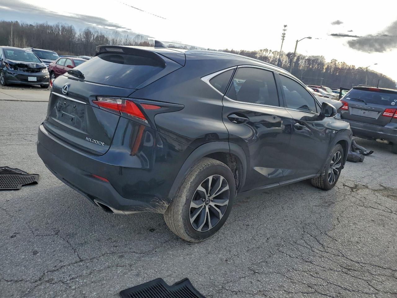 2015 LEXUS NX 200T