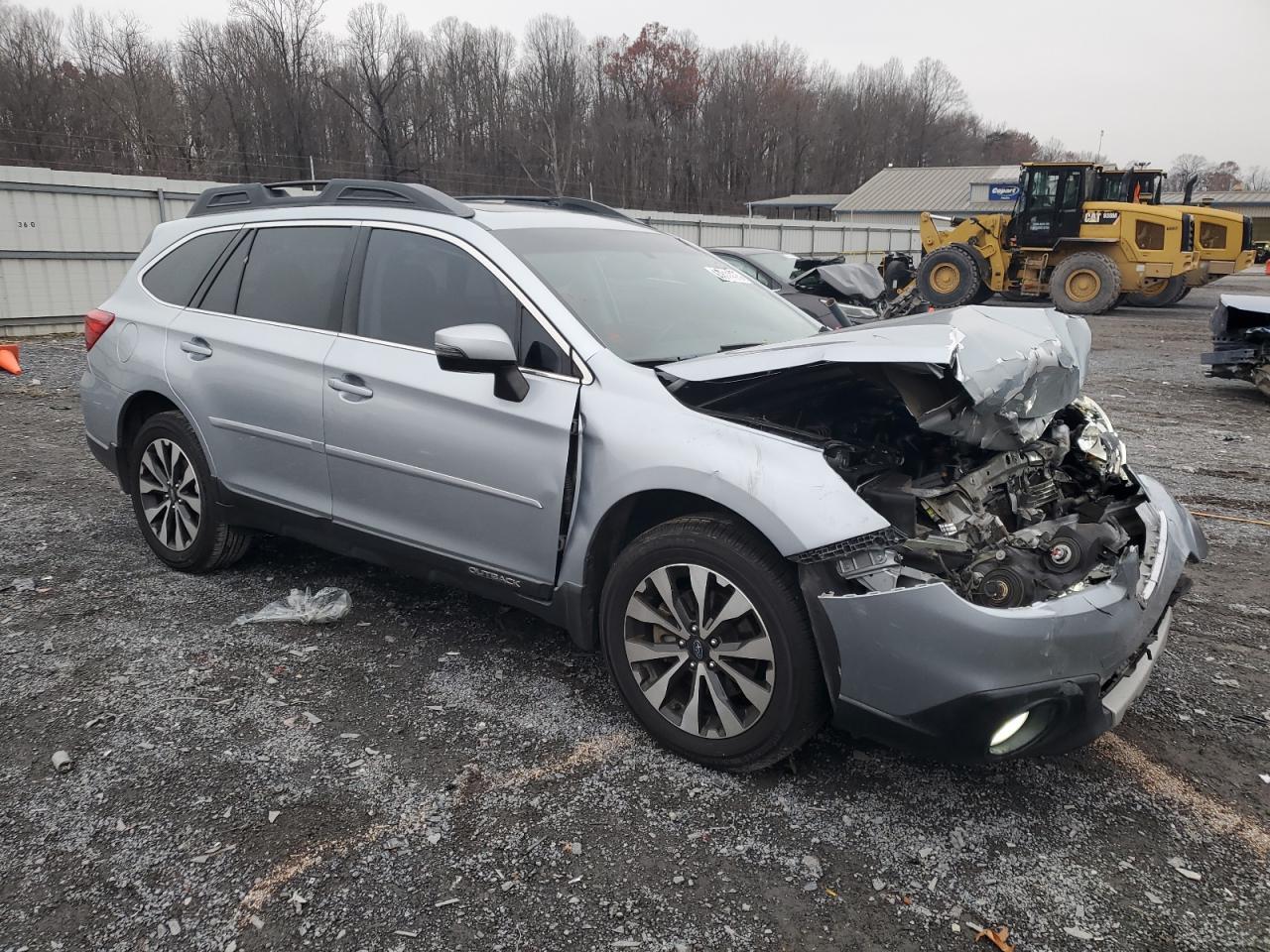 2015 SUBARU Outback