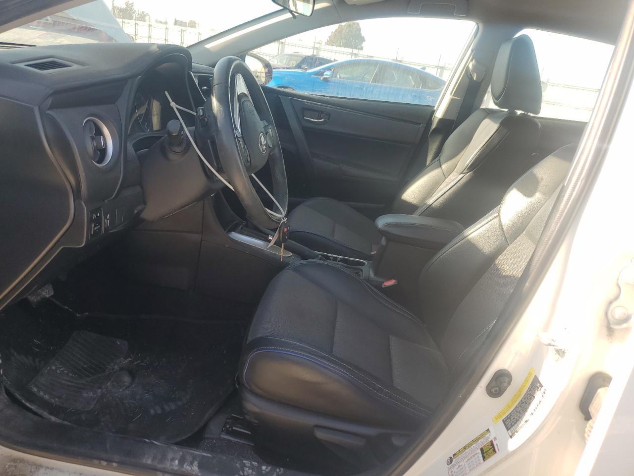2017 TOYOTA COROLLA
