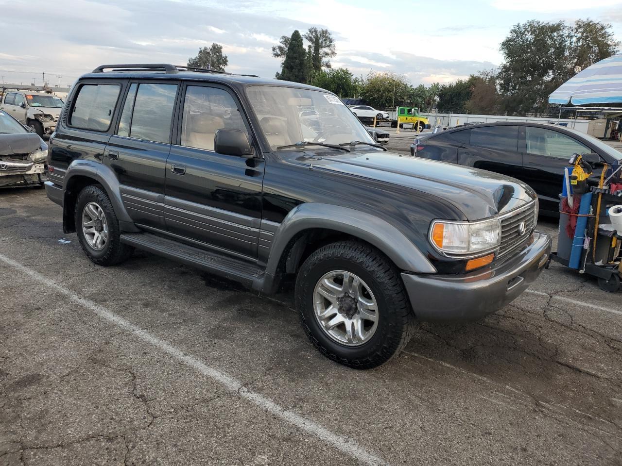 1996 LEXUS Lx 450