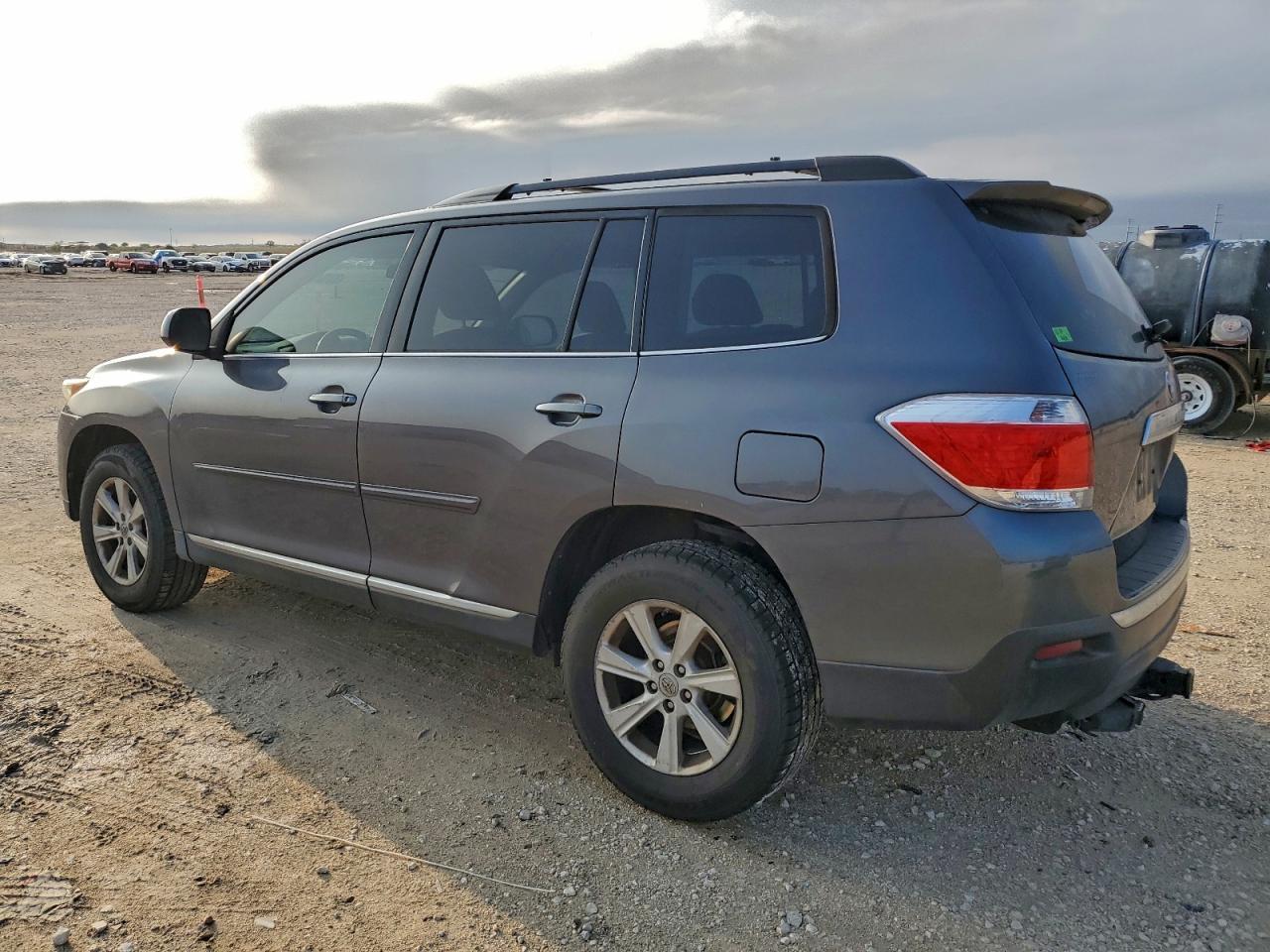 2013 TOYOTA HIGHLANDER