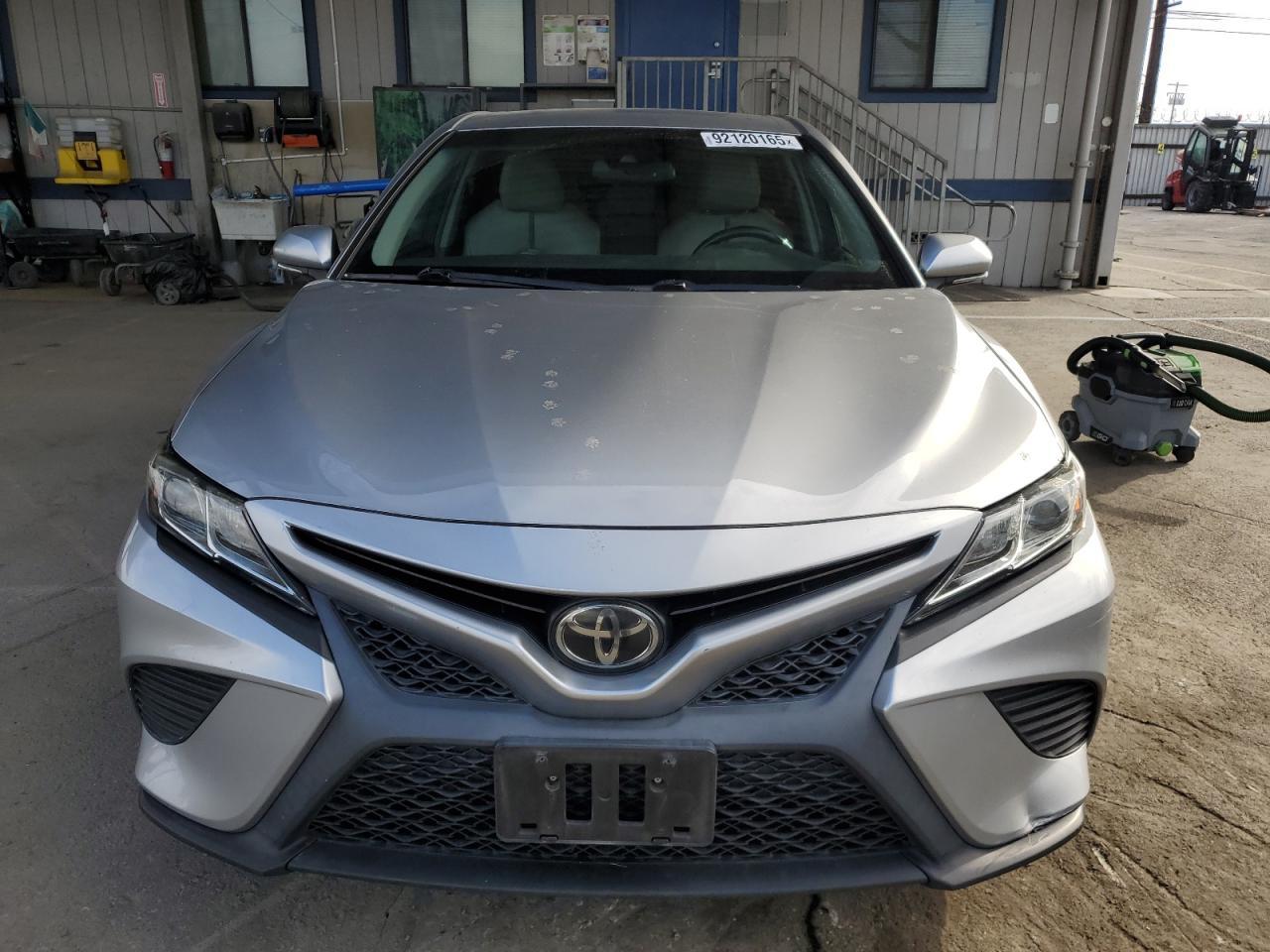2018 TOYOTA CAMRY