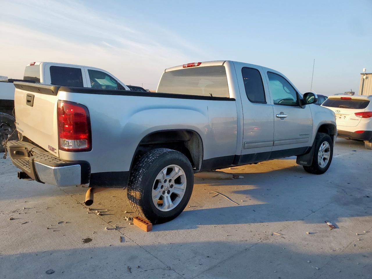 2011 GMC Sierra
