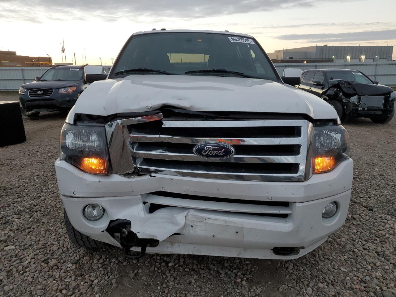 2013 FORD Expedition