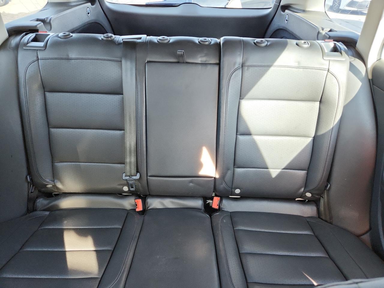 2011 VOLKSWAGEN JETTA