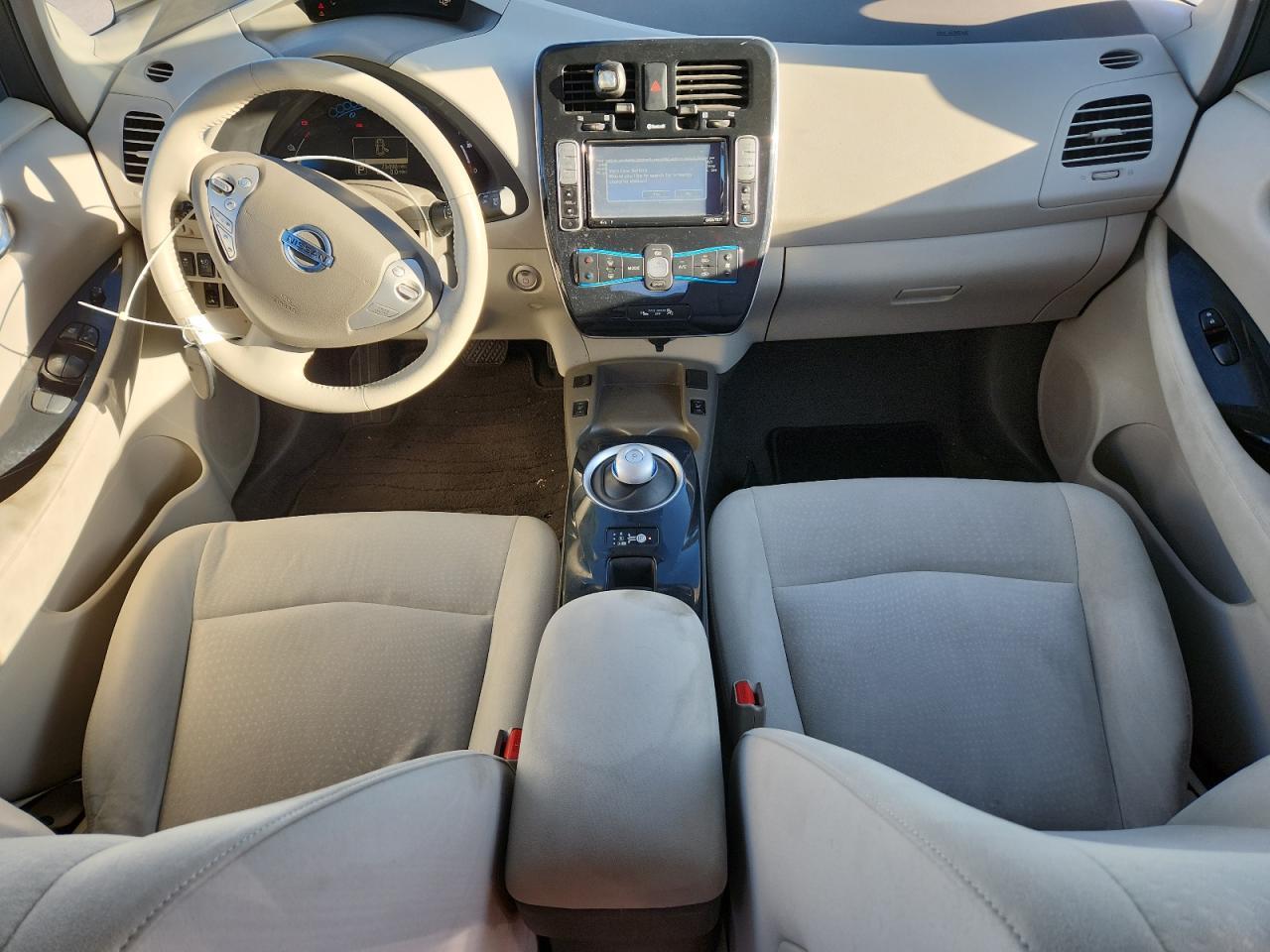 2012 NISSAN LEAF