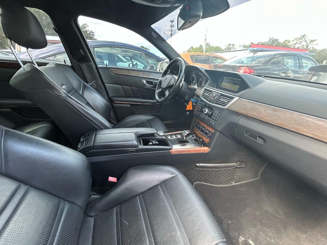 2010 MERCEDES-BENZ E-Class