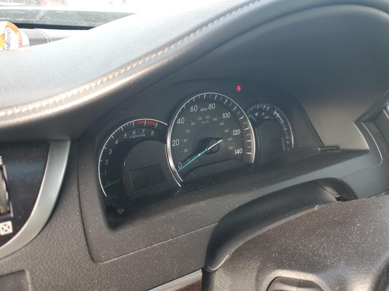 2012 TOYOTA CAMRY
