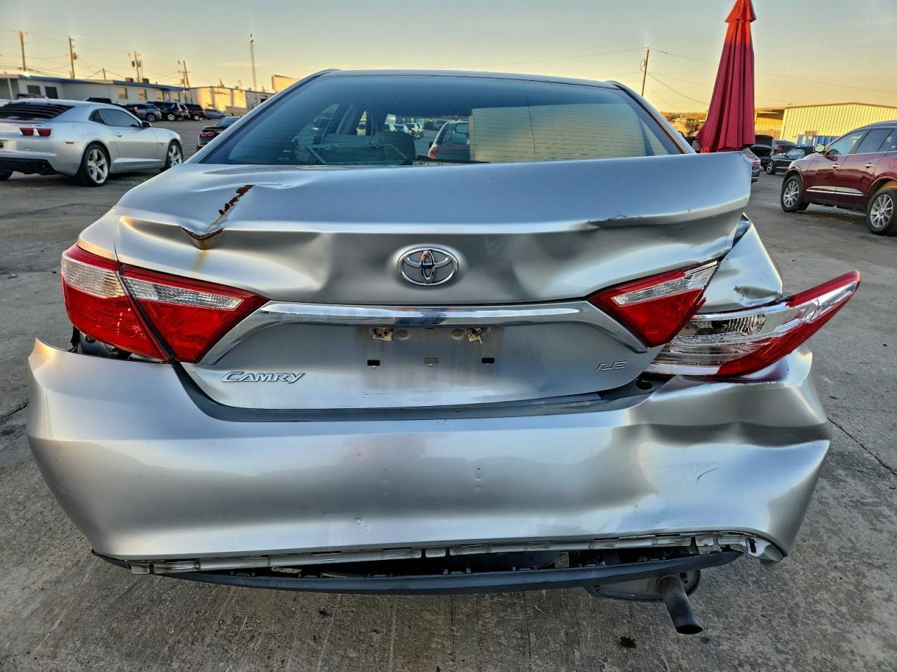2015 TOYOTA CAMRY