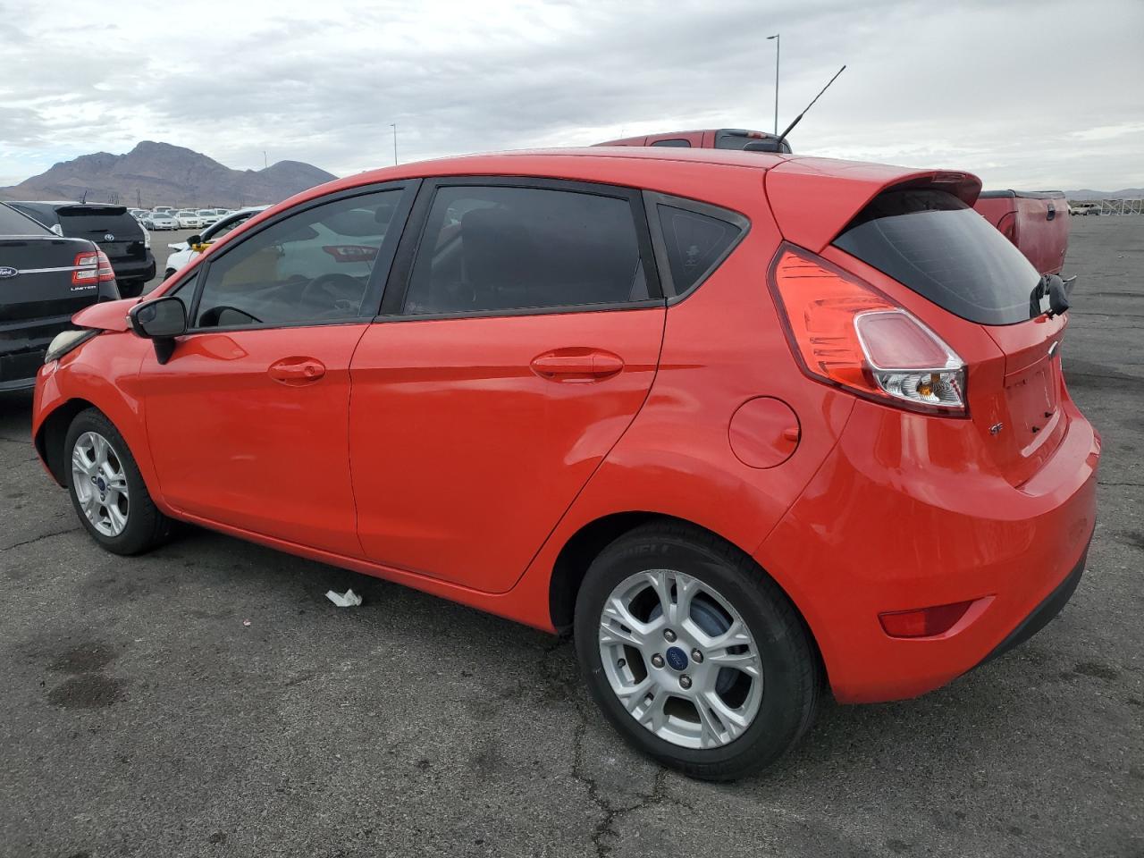 2015 FORD Fiesta