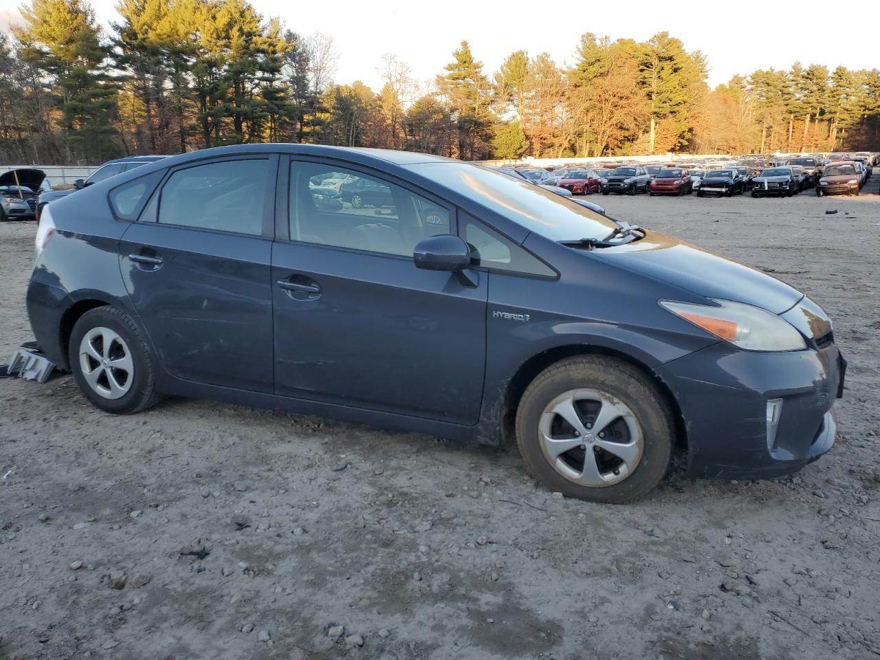 2013 TOYOTA PRIUS