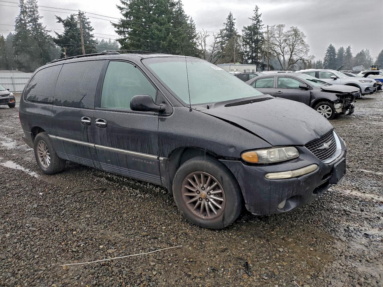 2000 CHRYSLER Town & Country