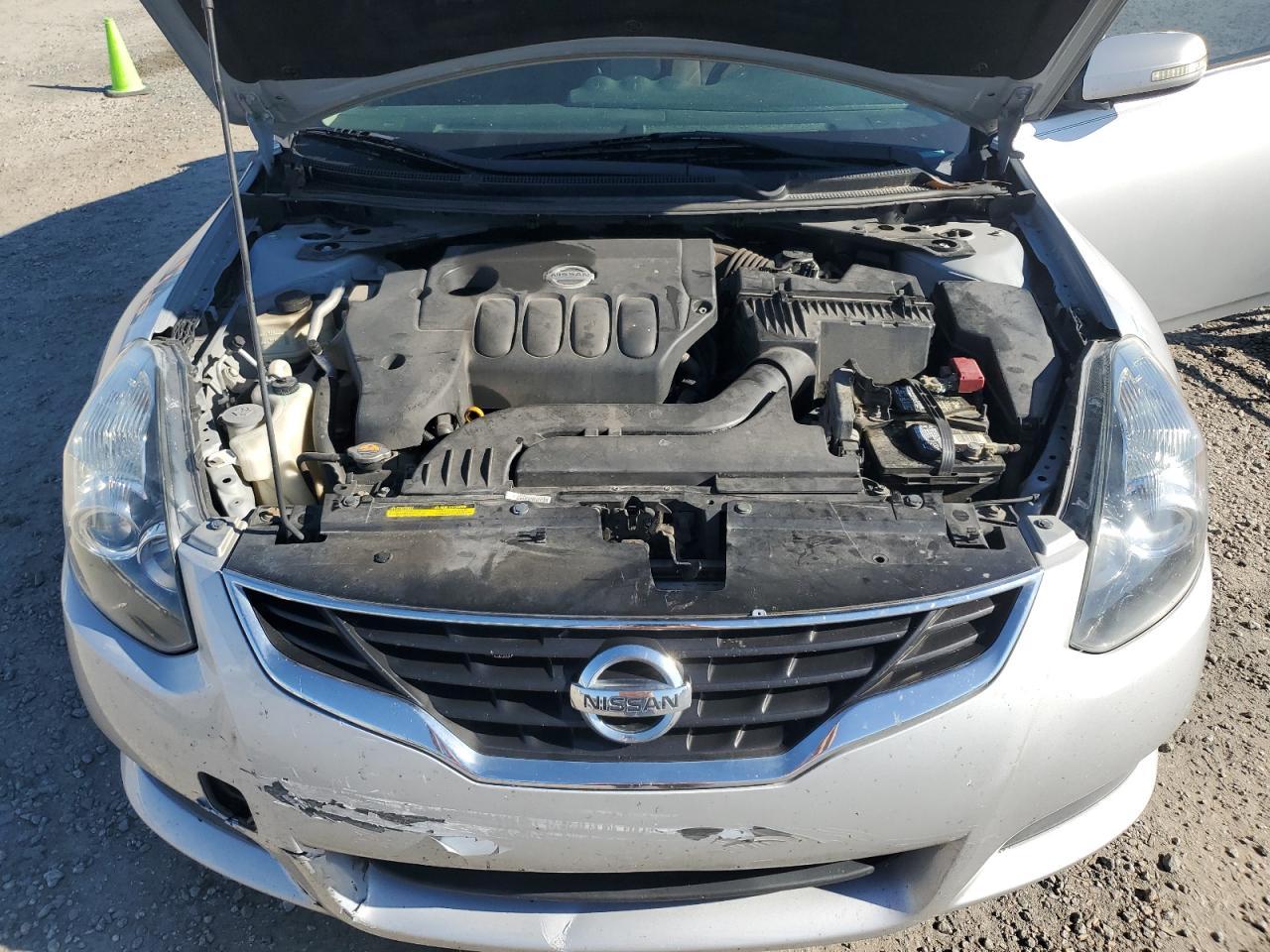 2011 NISSAN ALTIMA