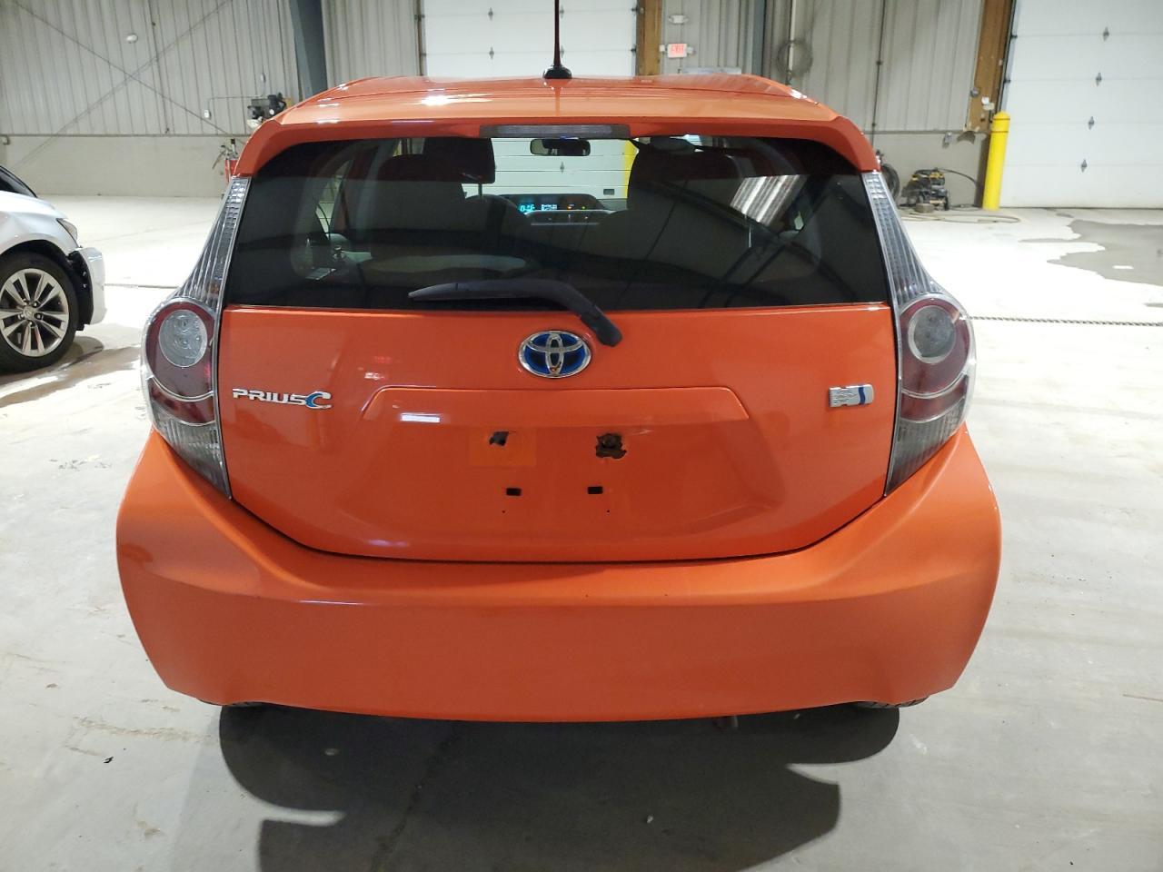 2012 TOYOTA Prius c