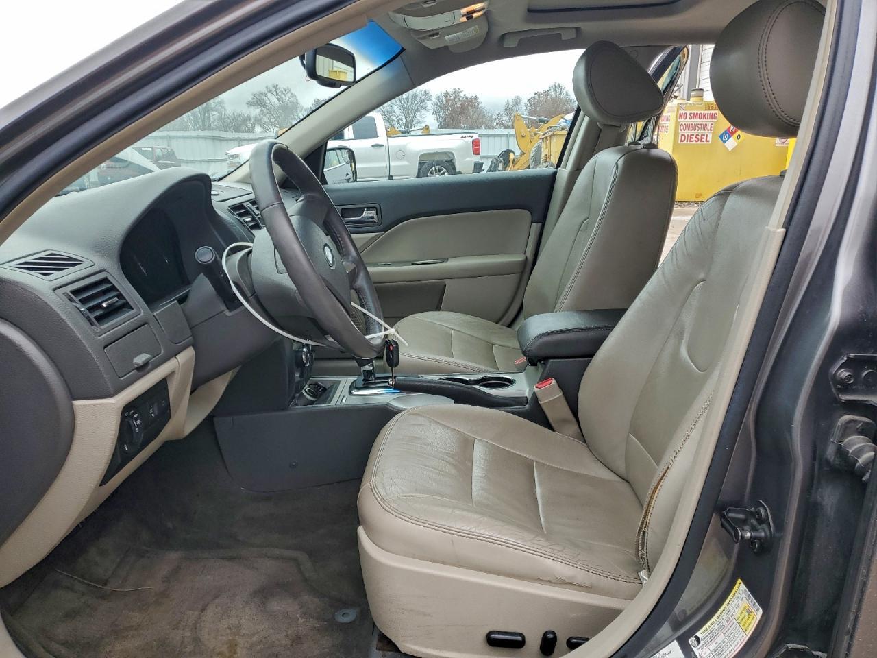 2011 FORD FUSION