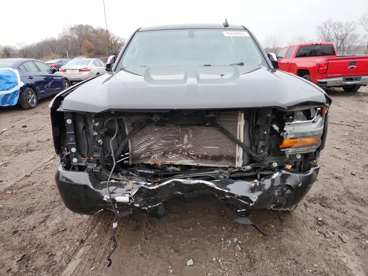 2018 CHEVROLET Silverado