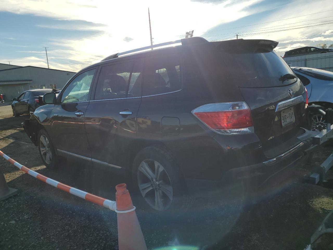 2012 TOYOTA HIGHLANDER