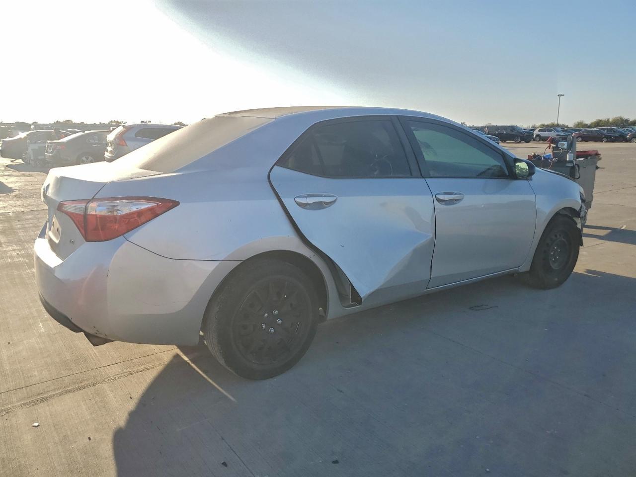 2015 TOYOTA COROLLA