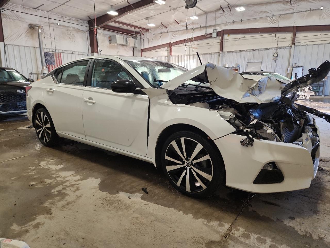 2021 NISSAN ALTIMA