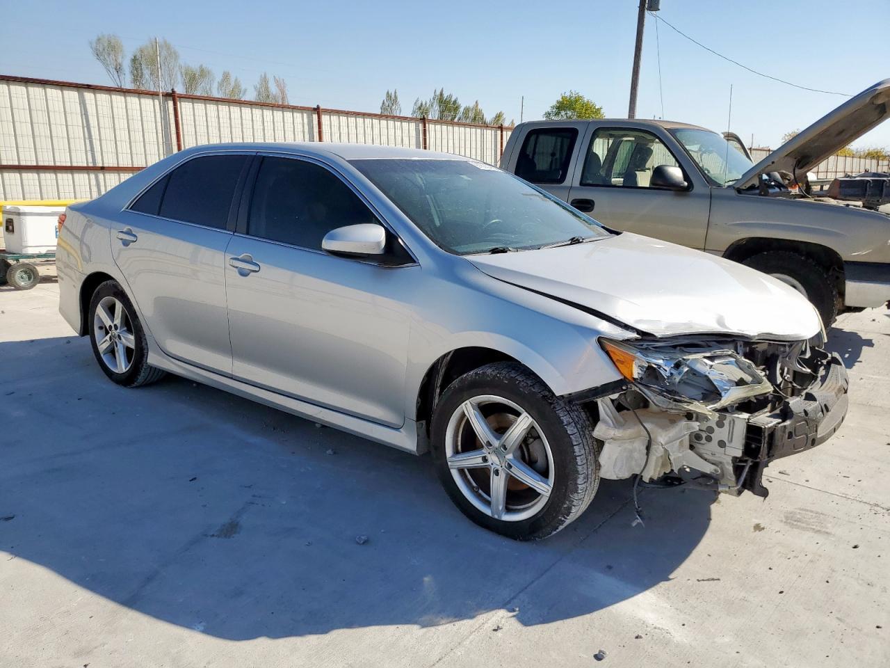 2014 TOYOTA CAMRY
