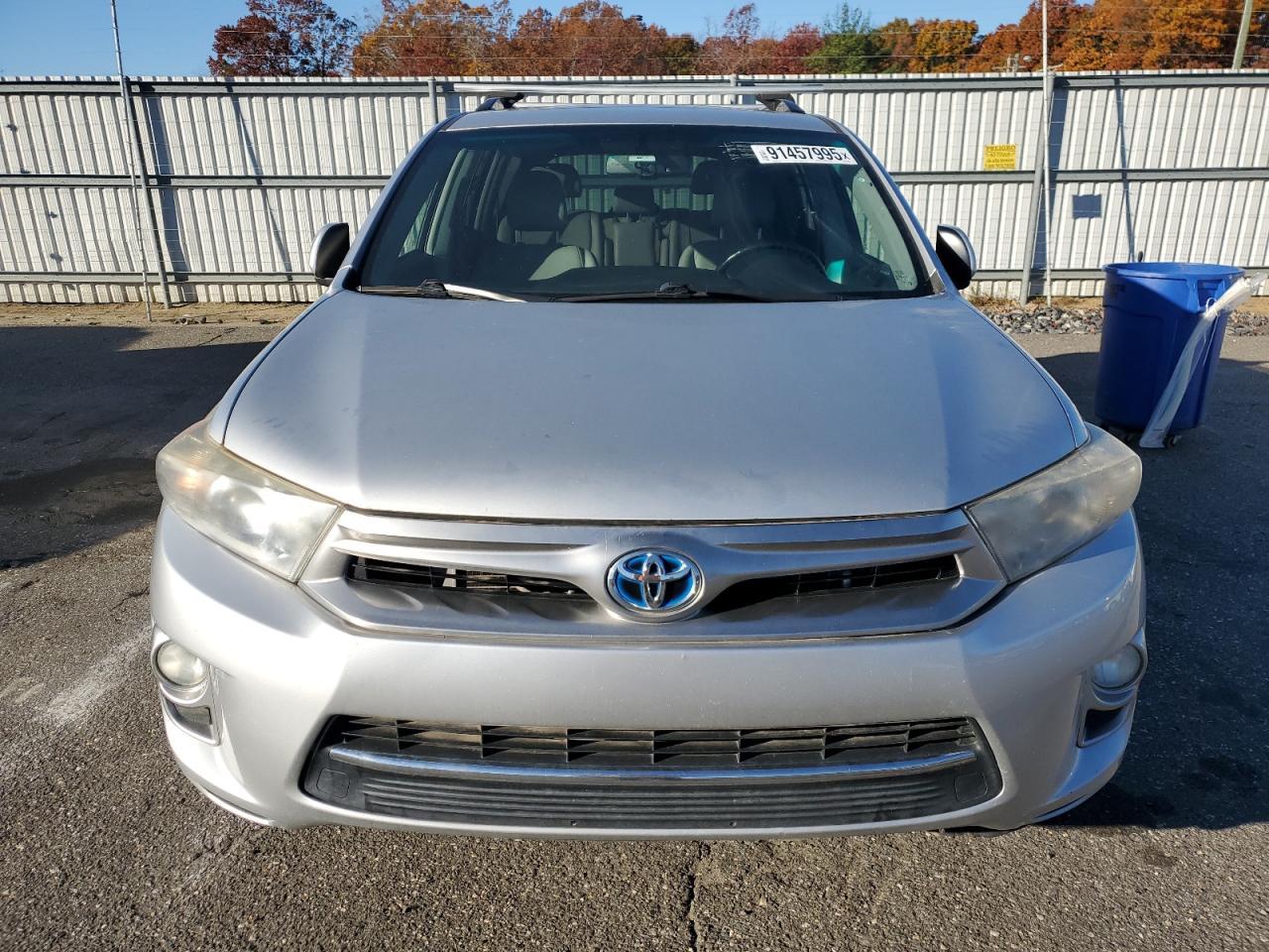 2011 TOYOTA Highlander Hybrid